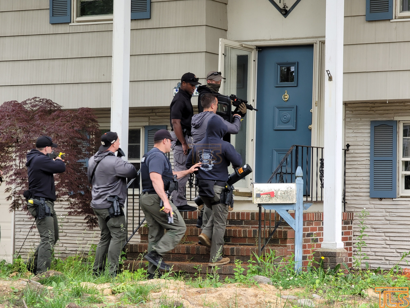 PHOTOS: Lakewood SWAT Team Conducts Training Exercise - The Lakewood Scoop