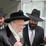 Toldos Aharon Rebbe Visits Mesivta of Eatontown pic
